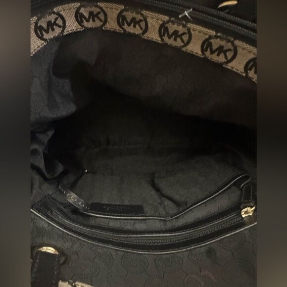 Michael Kors Black and Tan Tote Bag - Picture 10 of 13